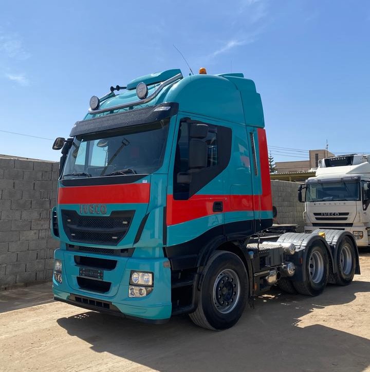 European truck prepared for transport to Libya